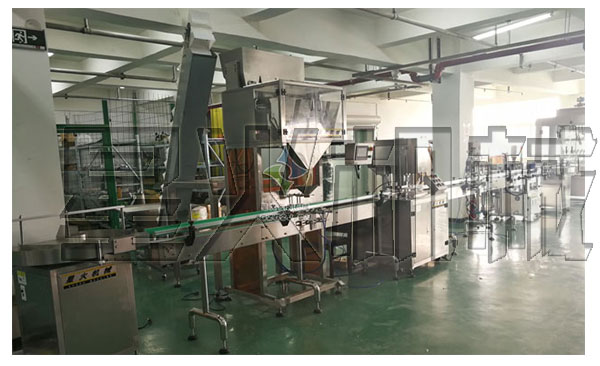 全自動香蕉片灌裝生產(chǎn)線是我們生活中不可缺少的